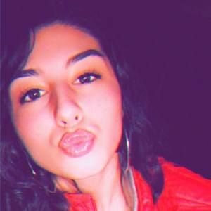 Meet your Posher, Bella